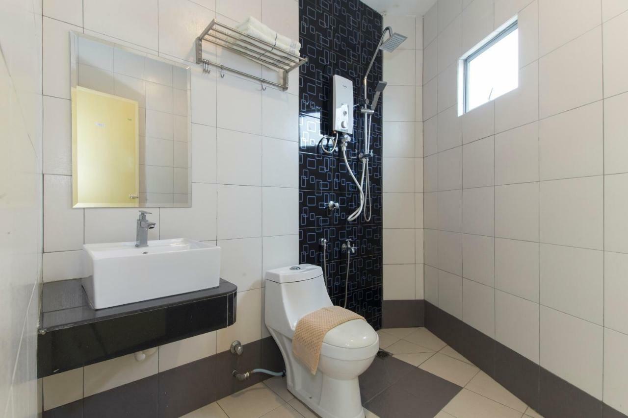 Central Hotel Bahau 외부 사진